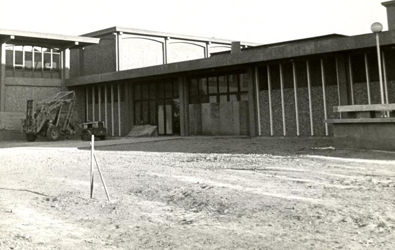 1971 Entrance to Great Hall.jpg