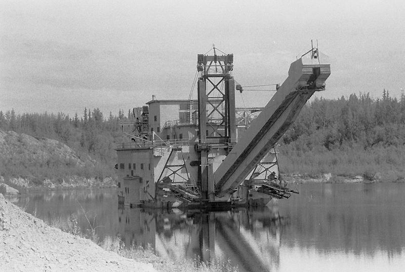 1981 Gold Dredge - 006.JPG