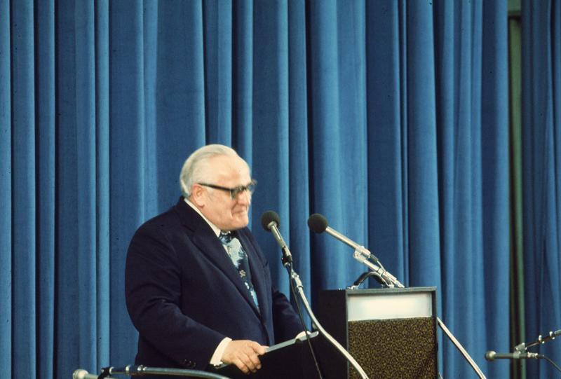 1987 Alaska Constitutional Review - 021.JPG