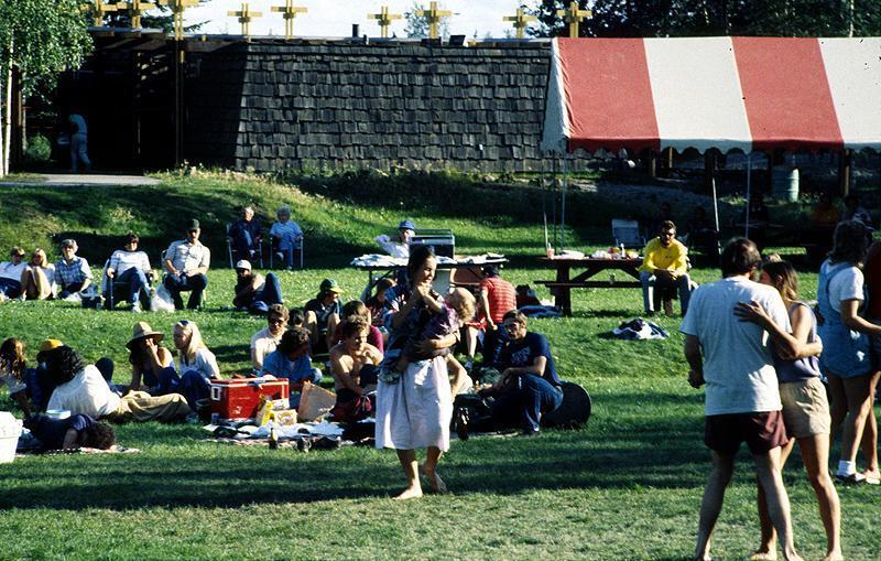 1987 Summer Folk Festival - 001.jpg