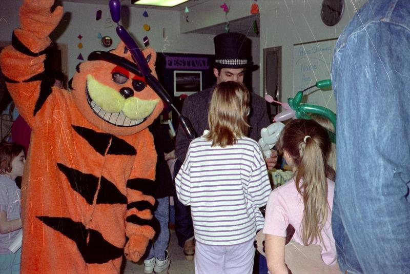 1990 Kids Day - 024.JPG