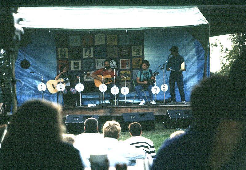 1991 Summer Folk Festival - 005.jpg