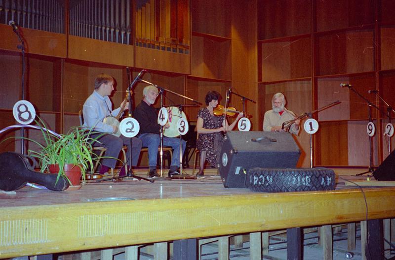 1993 Sub-Arctic Homemade Radio Show - 055.JPG