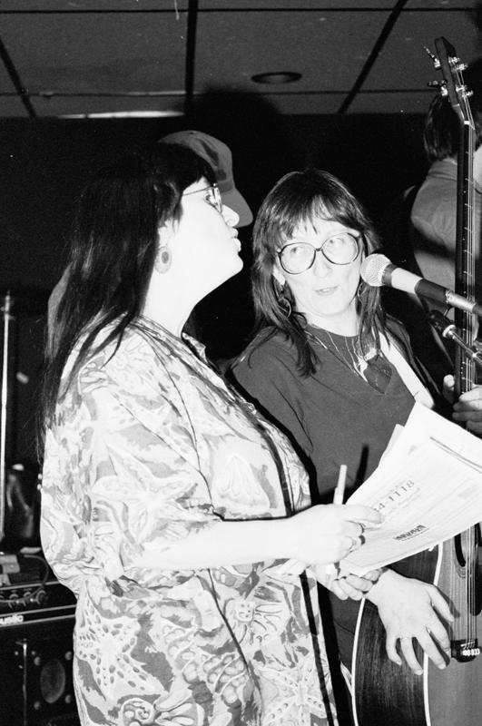 1994 Winter Folk Fest - 018.JPG